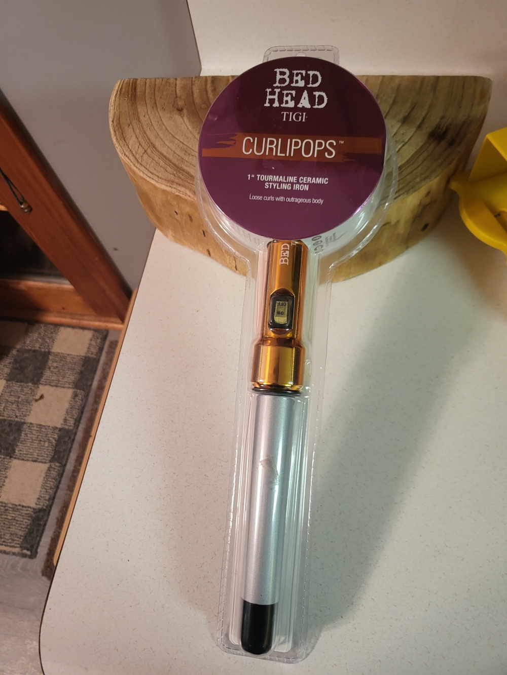 BedHead Curlipops 1" Tourmaline Ceramic Styling Iron in Gold and Silver
